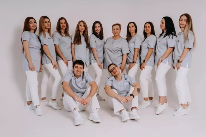 ООО "ВайтКлиник"