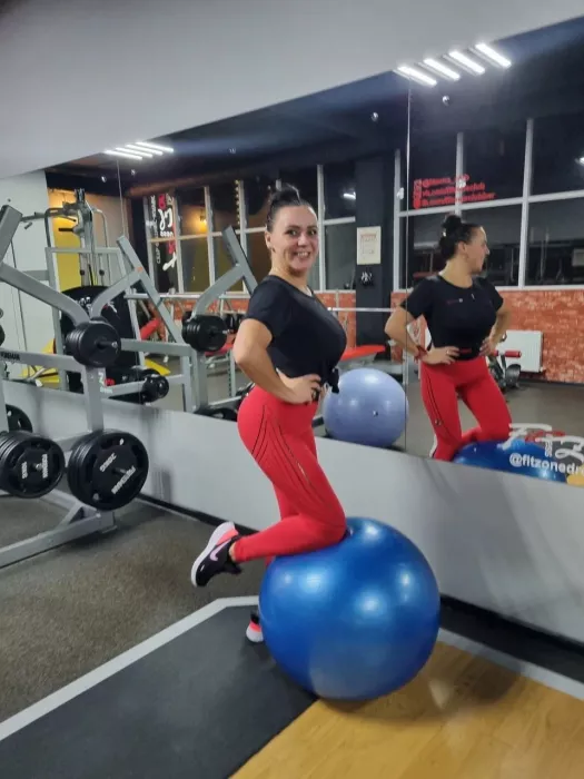 Фитнес клуб "FitZone"