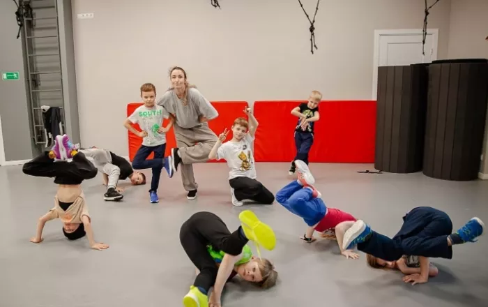 Студия танца и фитнеса "Площадка"