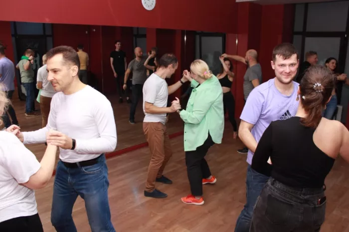  школа танцев "La dance studio"