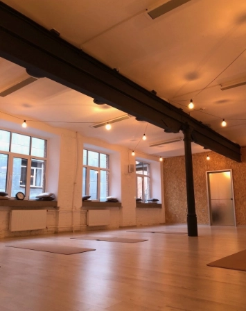 Студия йоги и горячей растяжки "Hot Stretching studio"