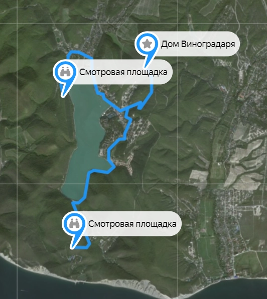 Экскурсии на ретро-автобусе.