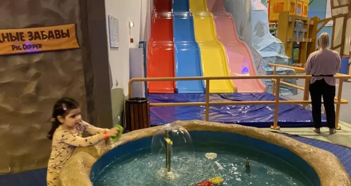 парк развлечений и отдыха Angry Birds Activity Park