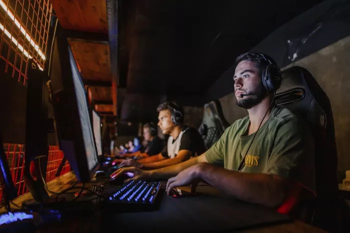 Gaming Cafe K4