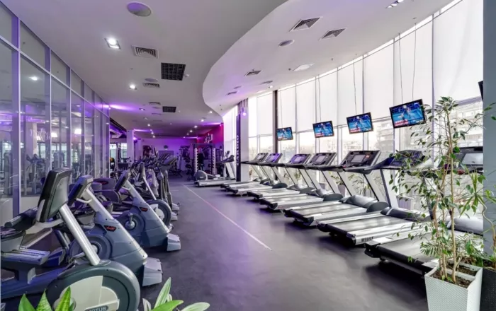 Фитнес-клуб "West Gym"