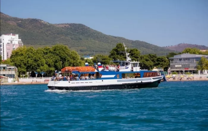Морское агенство "Командор"