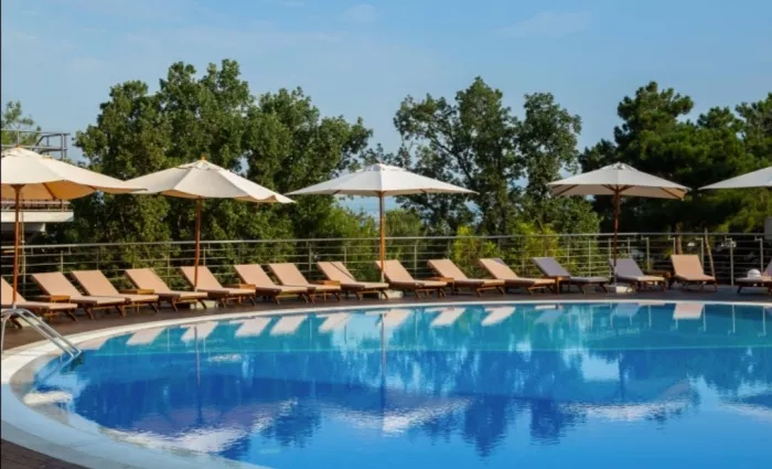 Отель "METROPOL GRAND HOTEL"