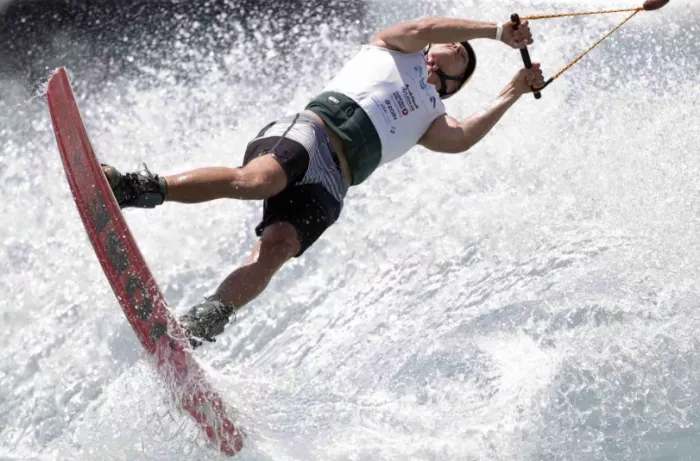  Кабельный вейк-парк "Sunpark surf & wake"
