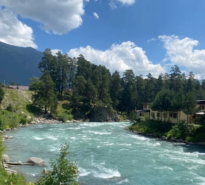Отель "River & House"