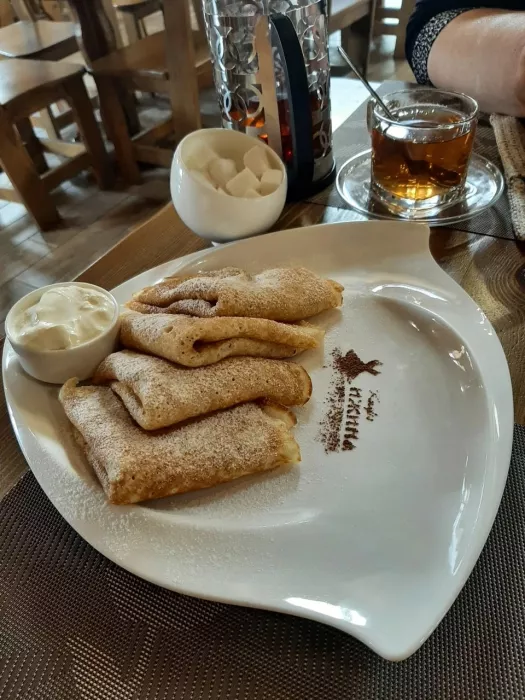 Кафе "Хижина"