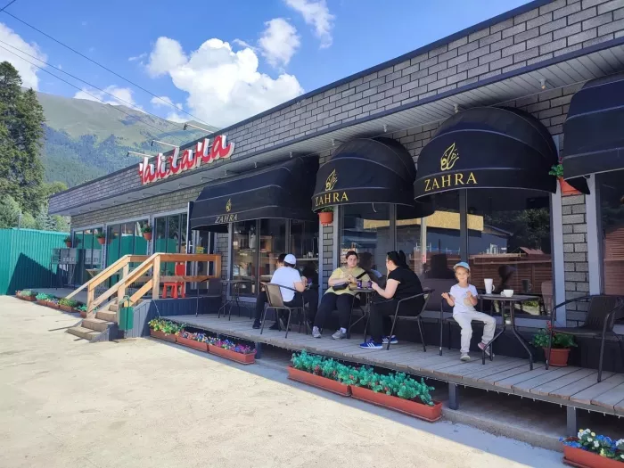 Кафе "Чайхана Гранд Хаят"
