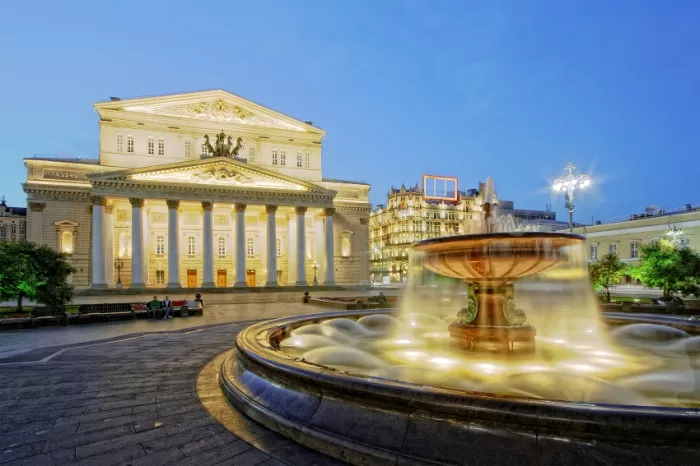 Обзорная экскурсия по Москве