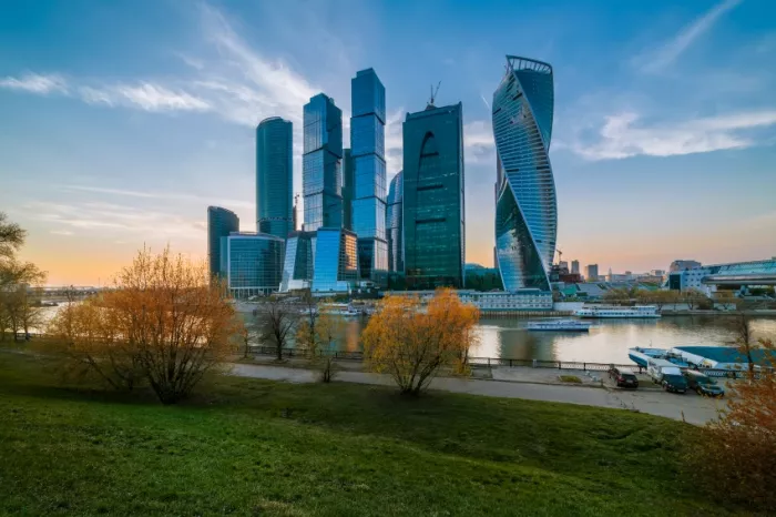 Обзорная экскурсия по Москве
