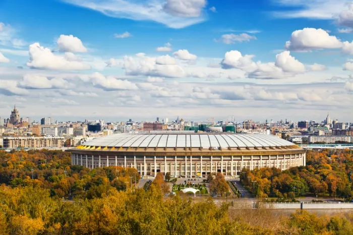 Обзорная экскурсия по Москве