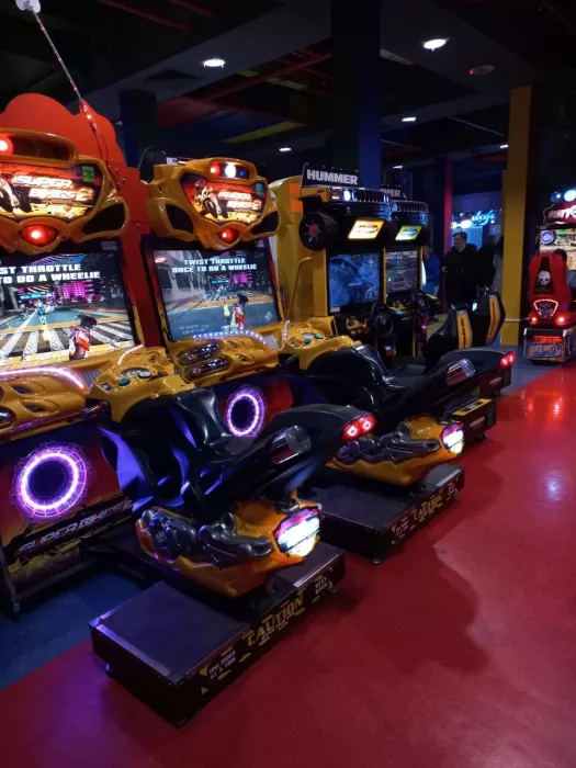Развлекательный центр "Playlab"