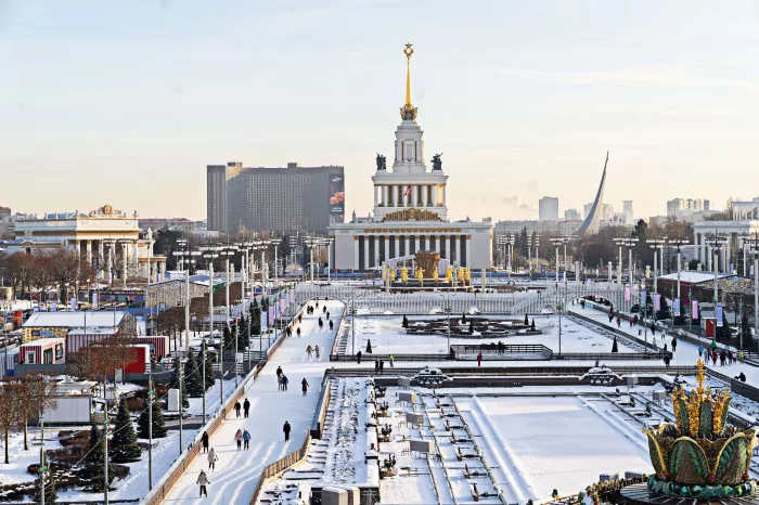 «ТОТ САМЫЙ КАТОК» На ВДНХ.