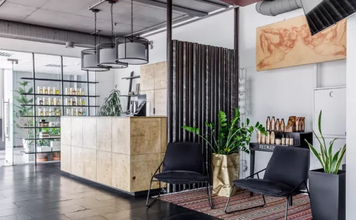 Салон красоты "Redken loft"