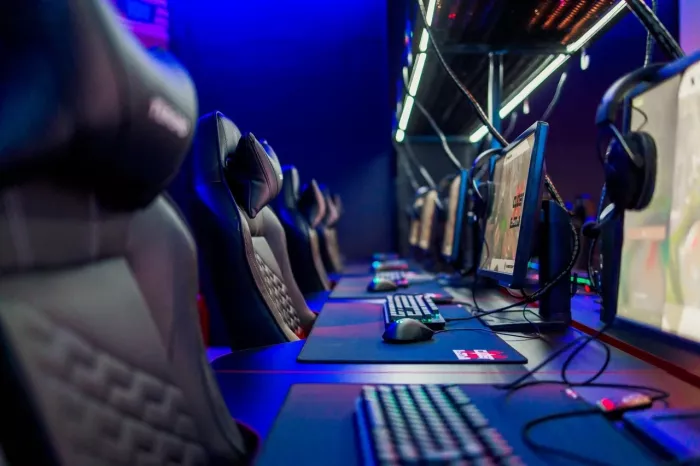 Компьютерный клуб "CyberX"