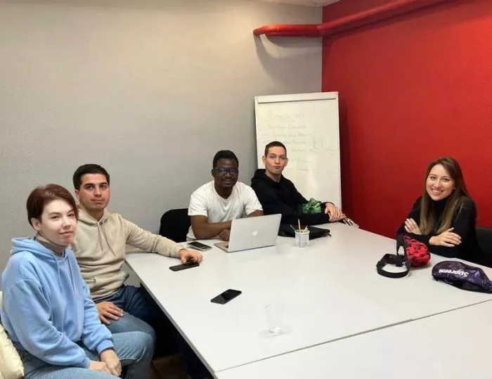 English Academy Белозерцевой Марины