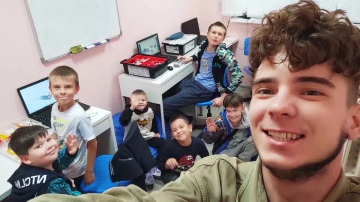 Клуб робототехнки «Кибертрон»