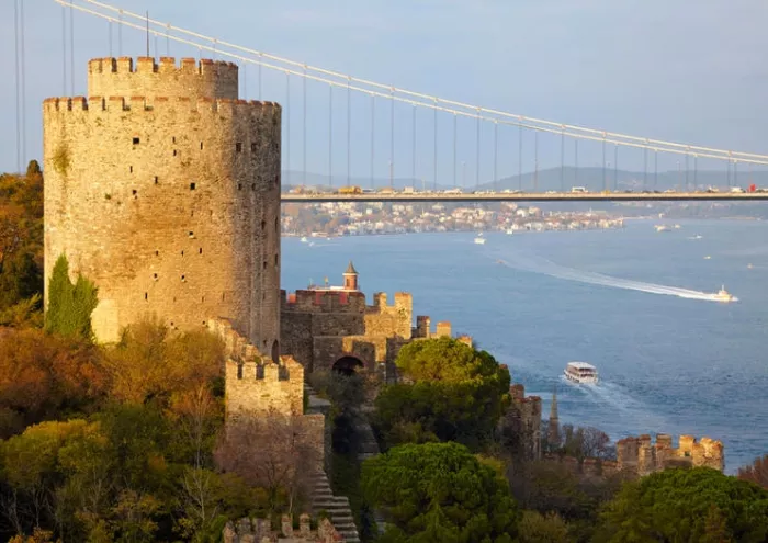 Крепость Румелихисар (Rumeli Hisarı)