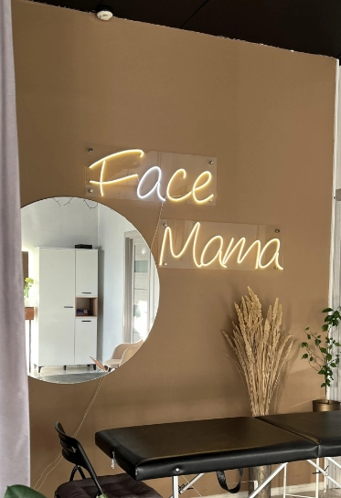 Студия красоты "Facemama"