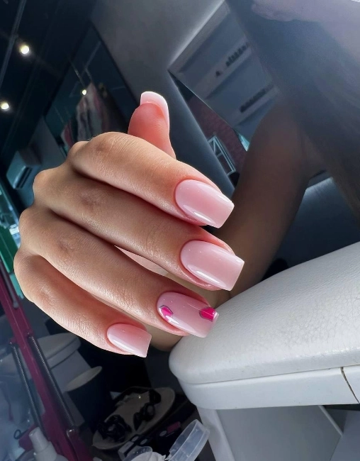 Ногтевая студия "Bazza Nails"