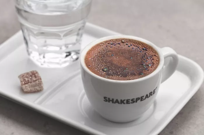 Кафе "Shakespeare Coffee & Bistro - Lara"