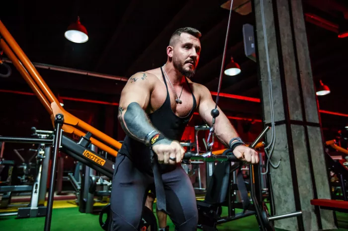 Фитнес-клуб "50 GYM"