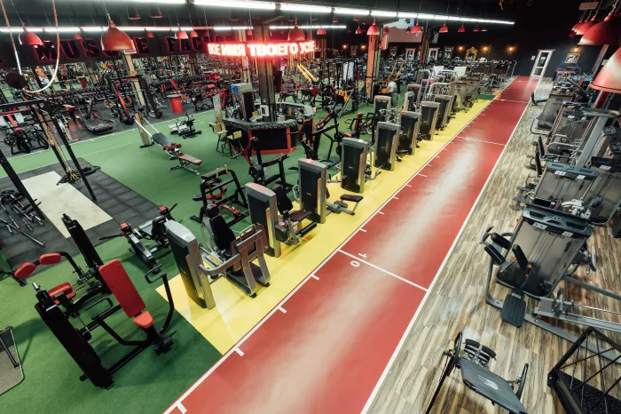 Фитнес-клуб "50 GYM"