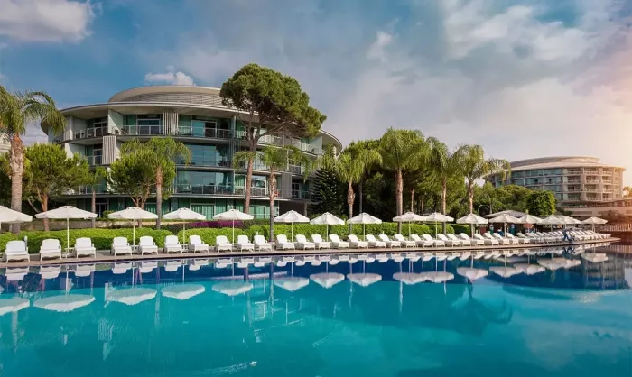 Отель "Calista Luxury Resort"