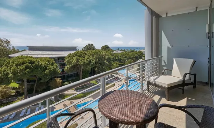 Отель "Calista Luxury Resort"