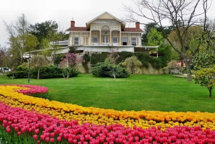 Парк Эмирган (Emirgan korusu)