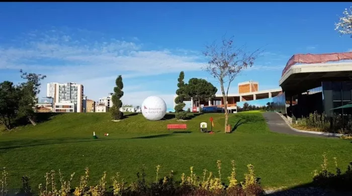 Гольф клуб "Atasehir Golf Club"