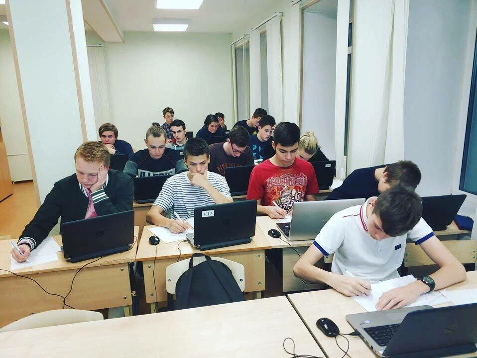 Московская школа программистов 