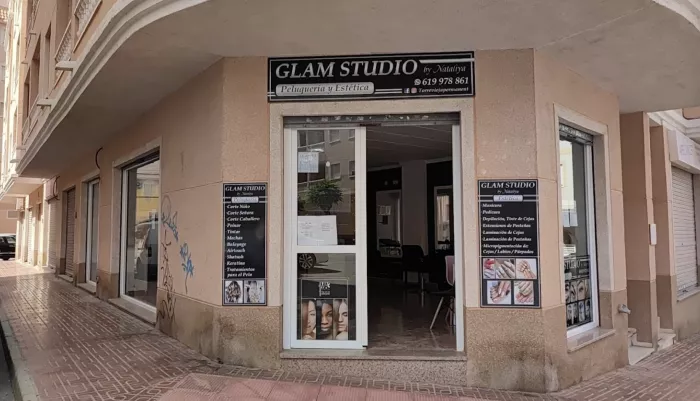 Салон красоты "Glam Studio"