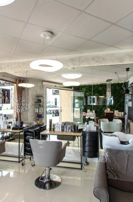 Салон красоты "Luxor Beauty Studios-MA Hair Art"