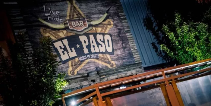 Бар  "Café Bar El Paso"