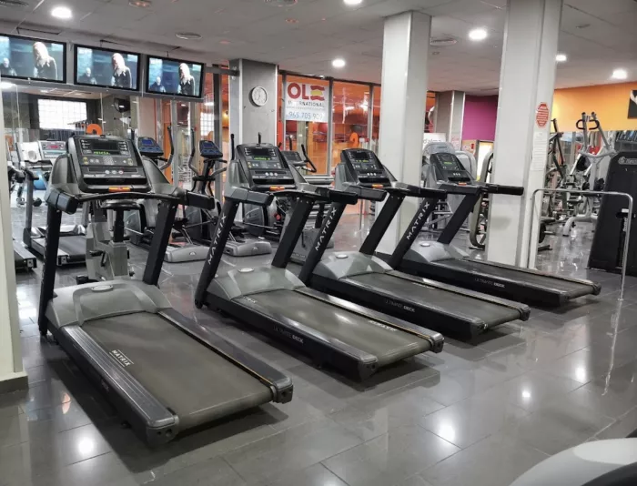 Спорт зал "LesMills SMART-TECH"