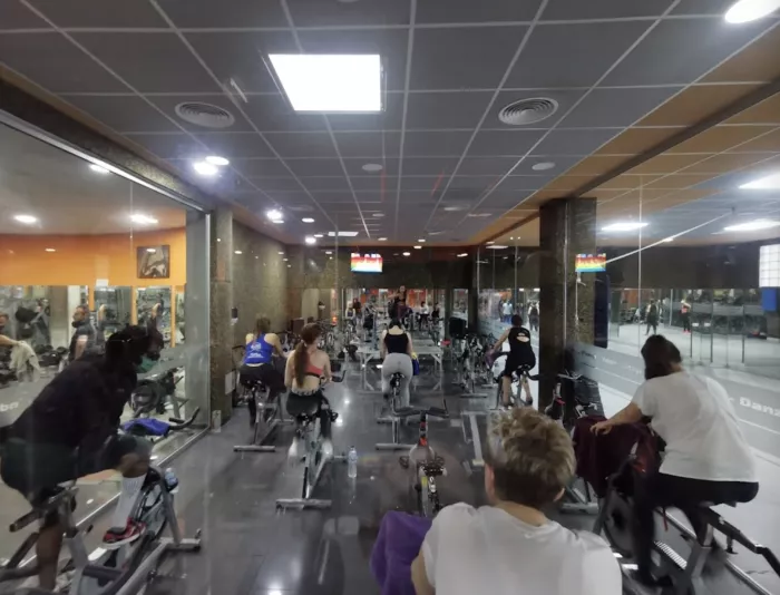 Спорт зал "LesMills SMART-TECH"