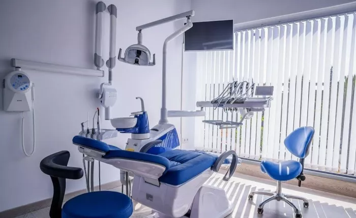 Стомотология "Clinica Dental Family Bushin"