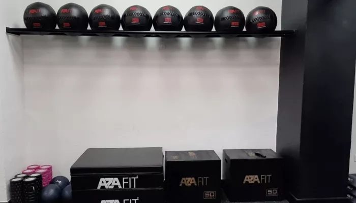 Фитнес центр "CUBE"