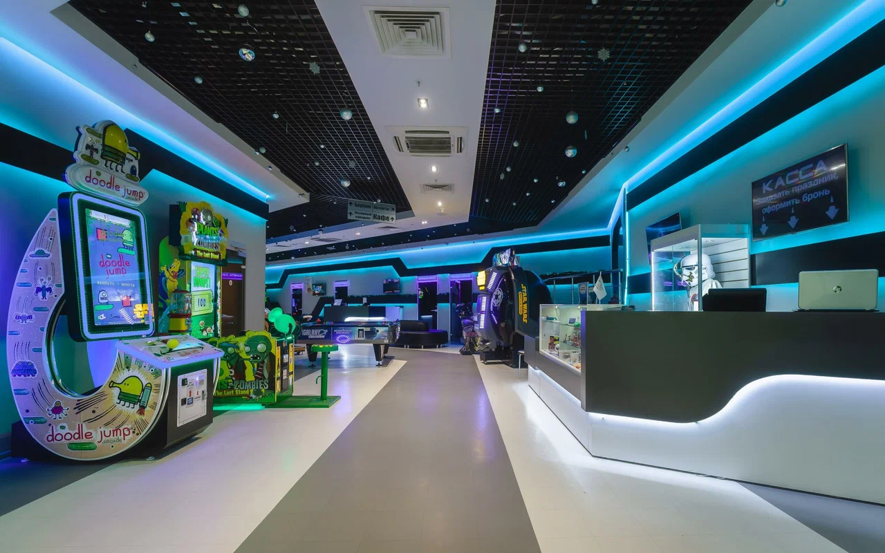 Развлекательный центр "LaserLand".
