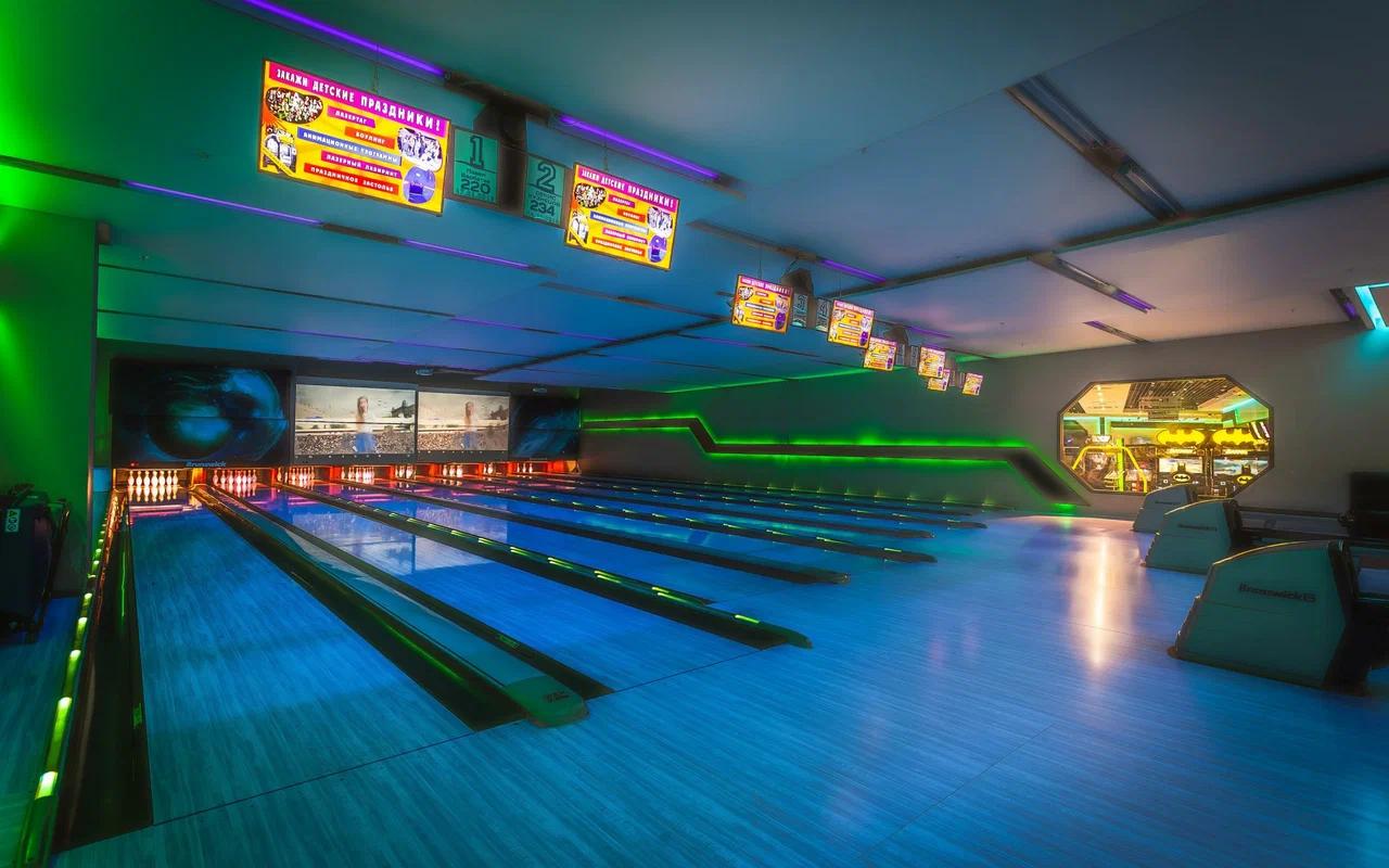 Развлекательный центр "LaserLand".