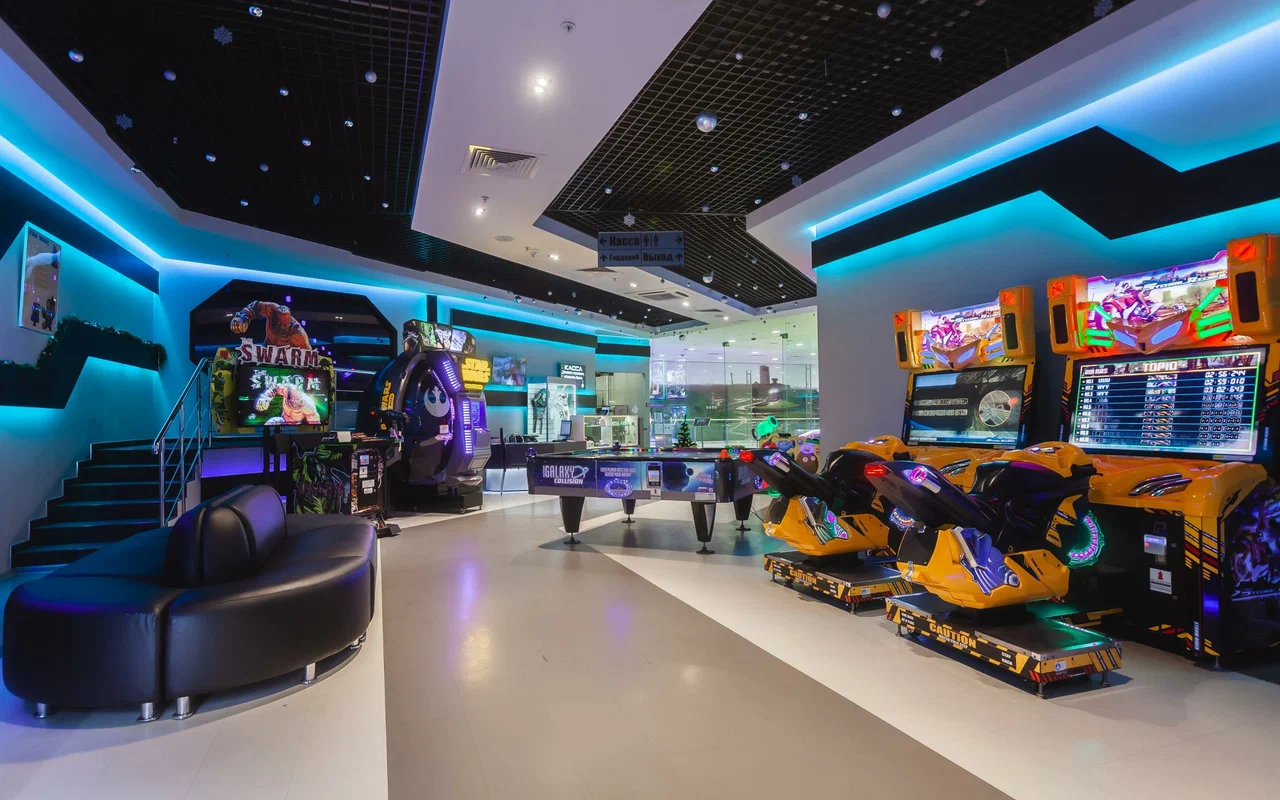 Развлекательный центр "LaserLand".