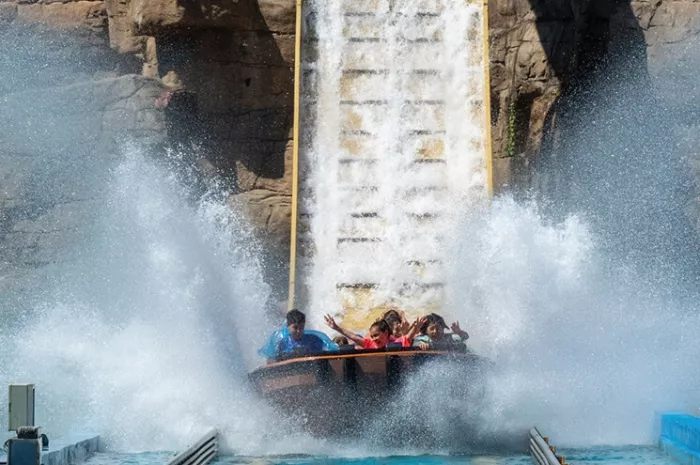 Вайаленд тематический парк (VIALAND Tema Park)