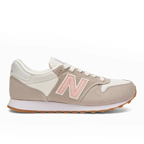  Магазин "New Balance"