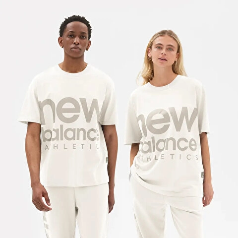  Магазин "New Balance"