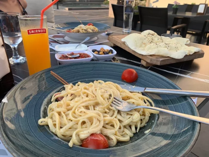 Ресторан "Friends Restaurant"
