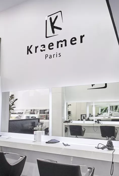Парикмахерская "Peluquería Kraemer"